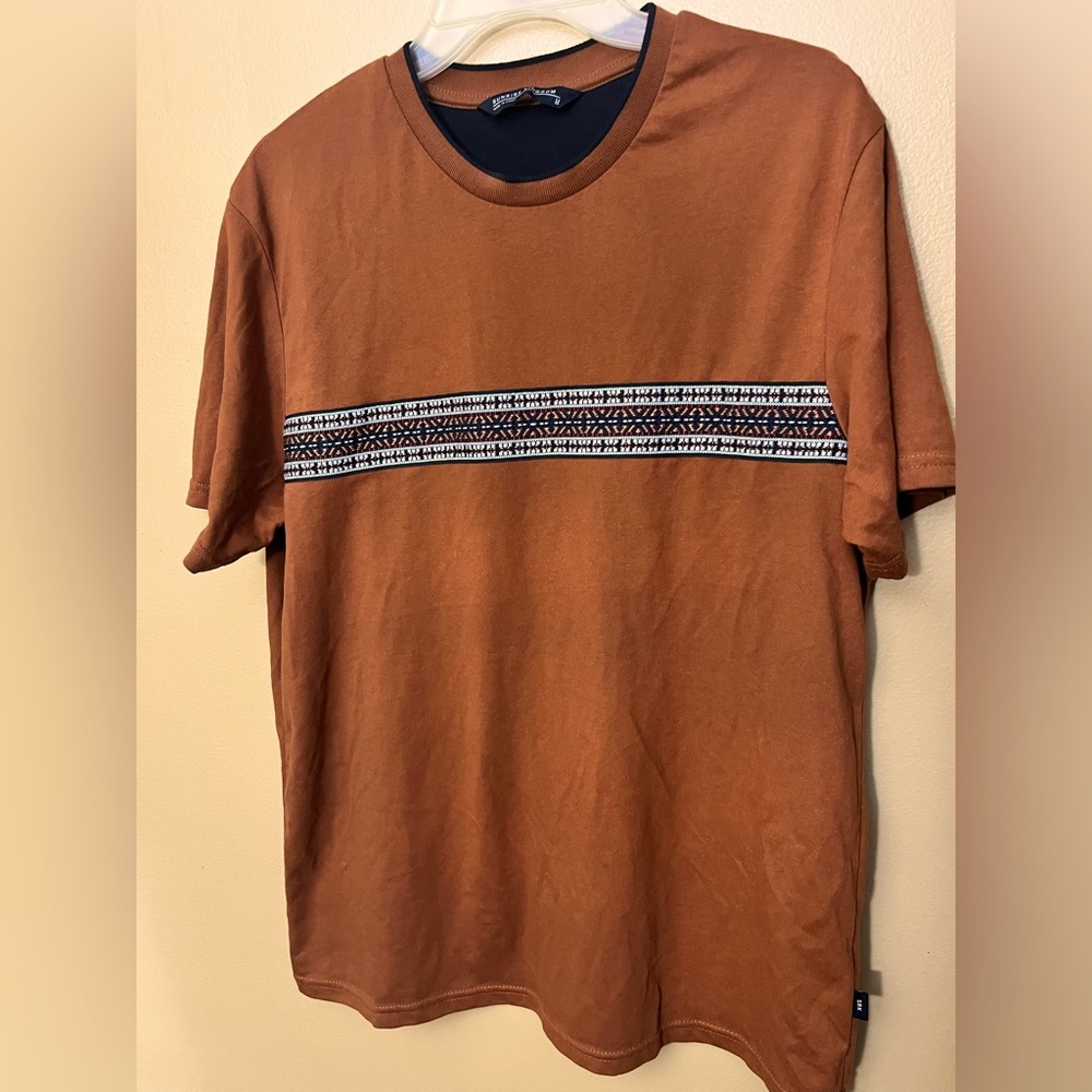 Men’s tee shirt